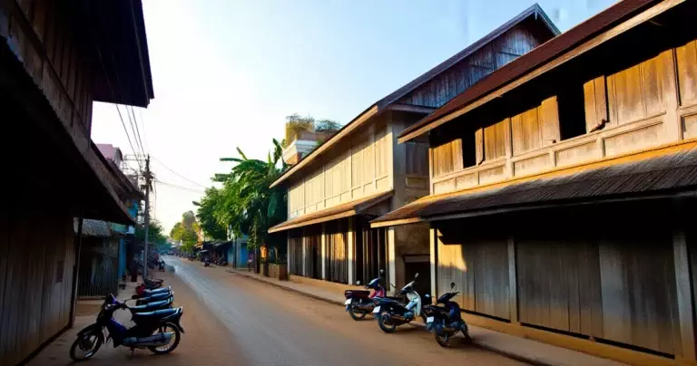 မန္တလေးမြို့တွင် ပစ်ခတ်မှုနှင့် ပေါက်ကွဲမှုများကြောင့် အရပ်သား ၃ ဦးအပါအဝင် ၁၀ ဦး ကျဆုံး